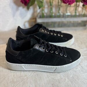 The Kooples Suede Low Trainers. Black. Size‎ 41 (FR), Size 8.5 (US). Unisex.